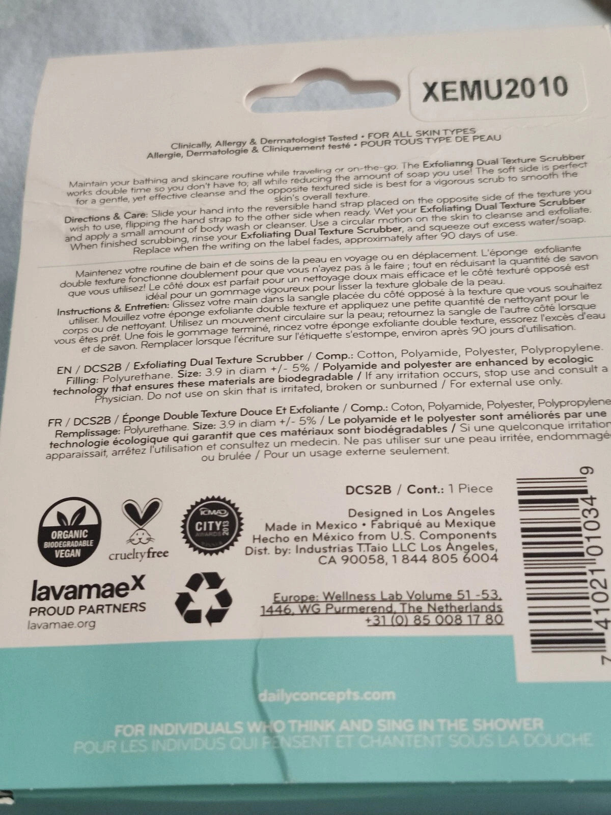 Daily Concepts Exfoliating Dual Texture Scrubber BNIB